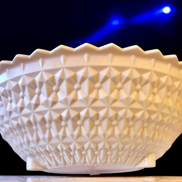 Vintage 50's Pink Milk Glass Bowl Jeannette Buttons & Bows Pattern Large Footed - Picture 13 of 14